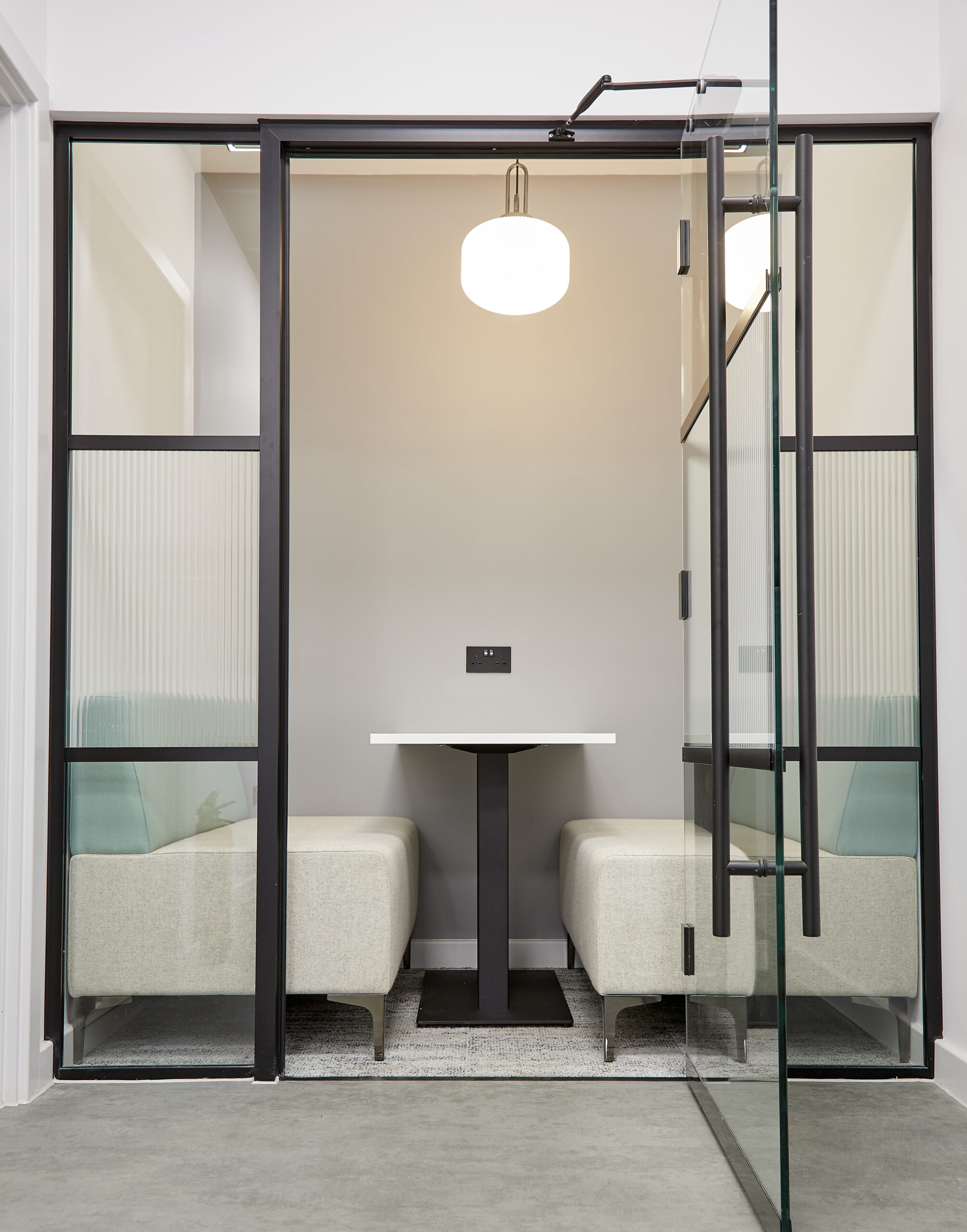 Pattesons Glass Office Fit Out meeting booth