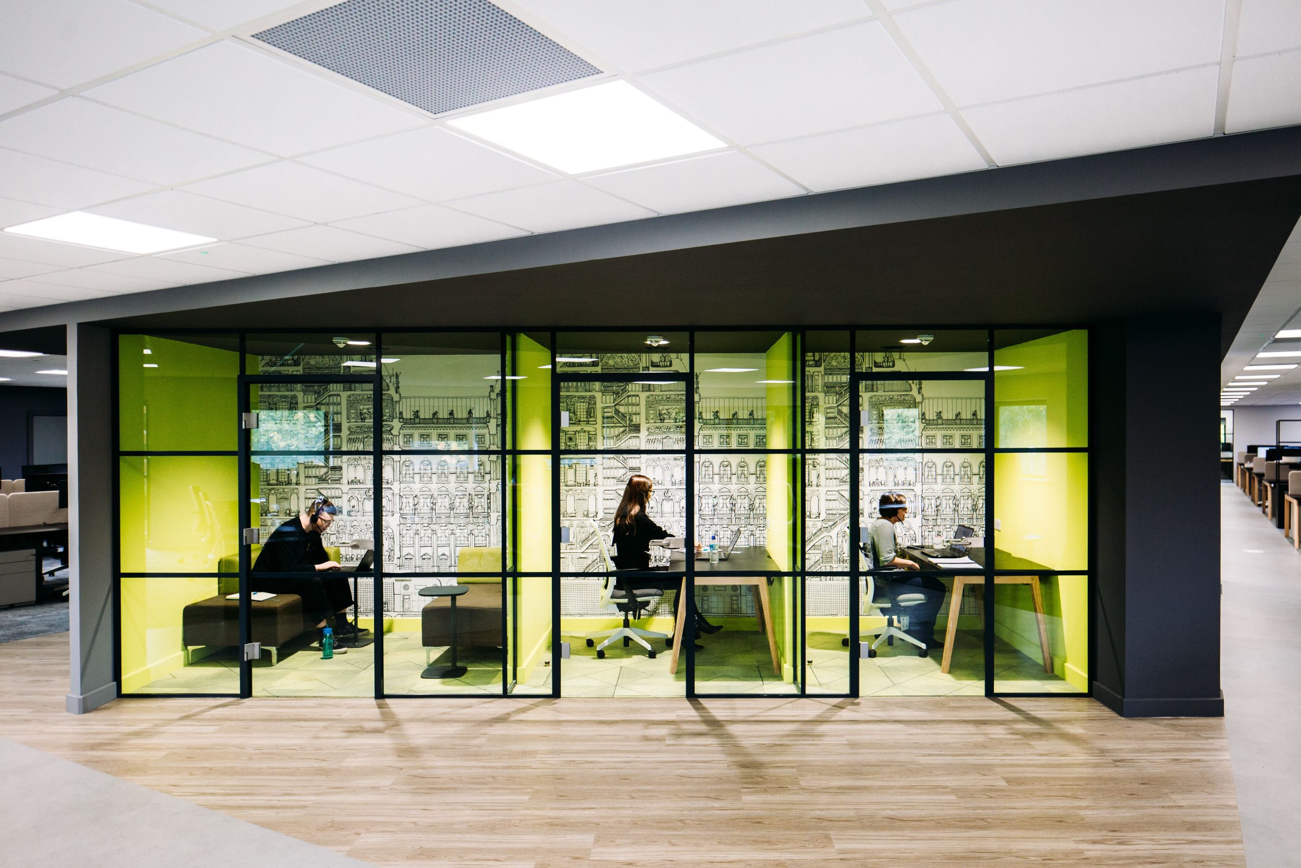 Modern Office Design, Chameleon